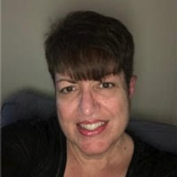 Maggie Vinas, Human Resources Executive